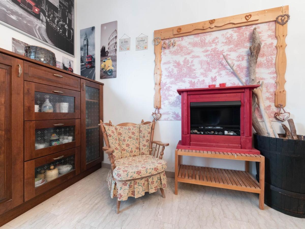 Flaminia Bright & Roomy Apartment Песаро Екстериор снимка