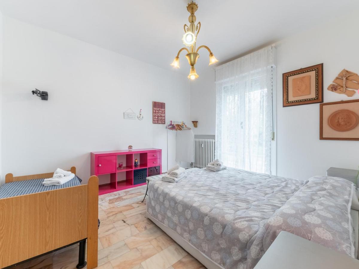Flaminia Bright & Roomy Apartment Песаро Екстериор снимка