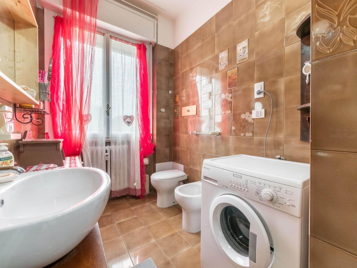 Flaminia Bright & Roomy Apartment Песаро Екстериор снимка